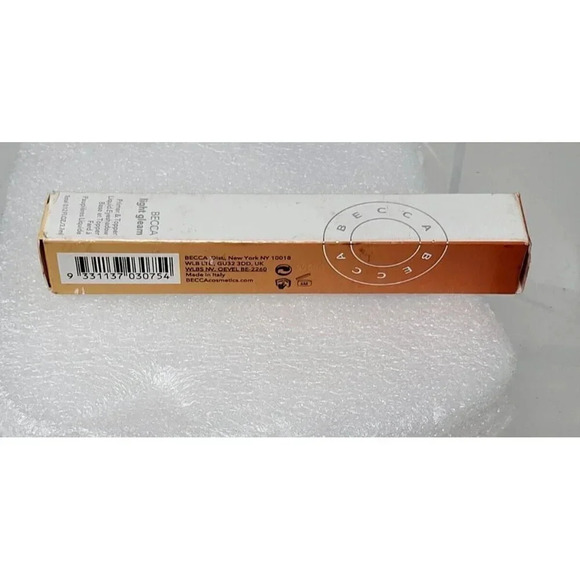 BECCA Light Gleam Primer & Topper Liquid Eyeshadow .12 fl oz red star - Picture 3 of 5